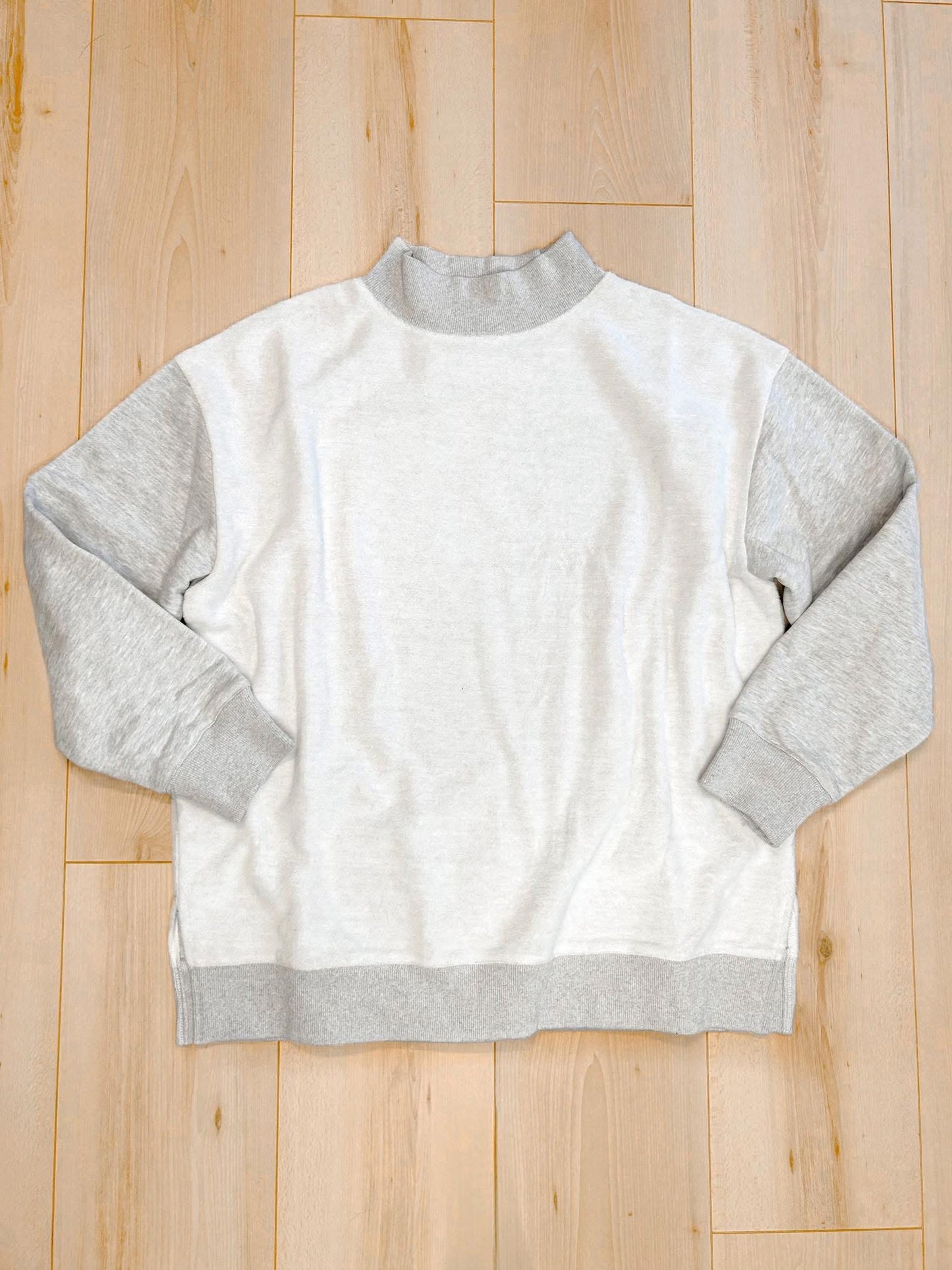 Oversized Inside Out & Reversible Mockneck Sweatshirt