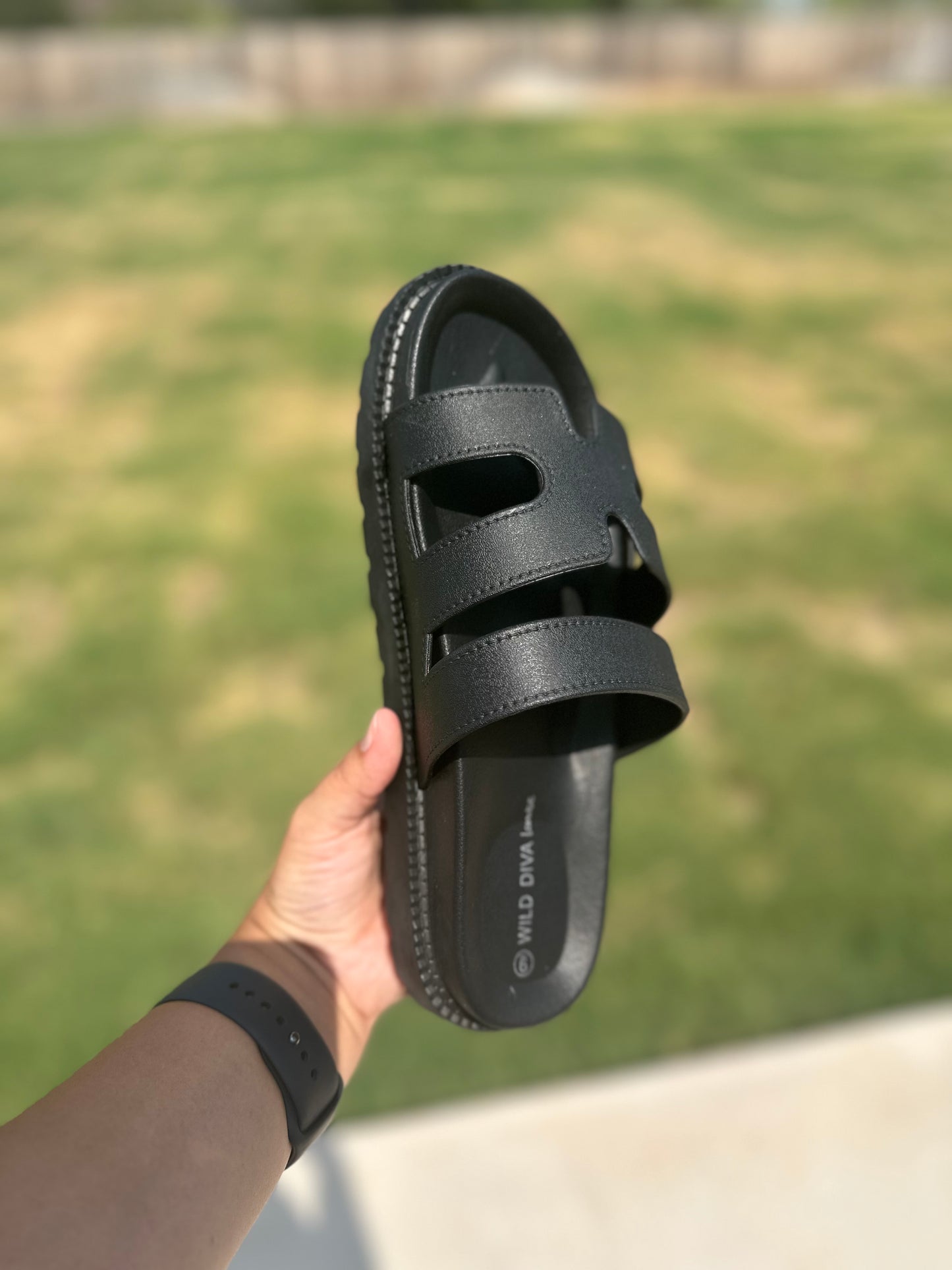 Perfect Pair Slides - Black