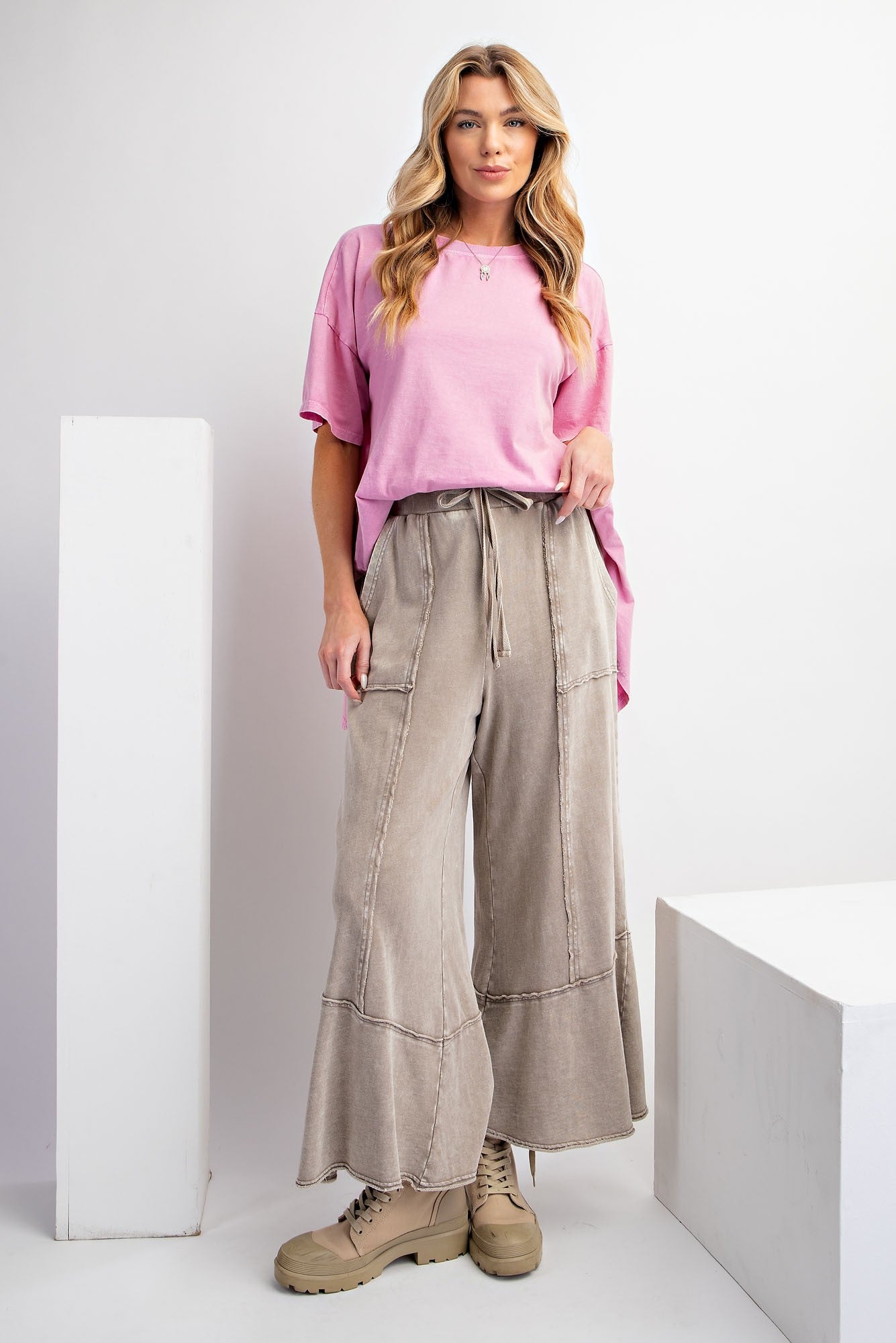 Feeling Good Wide Leg Pants