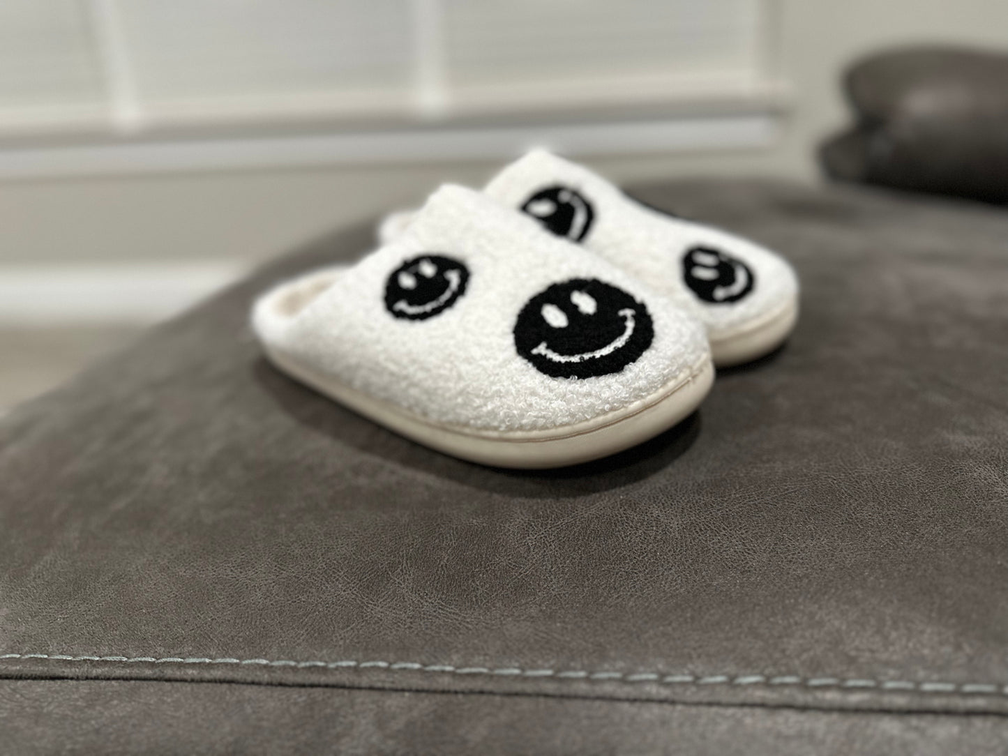 Slippers - Smiley Face