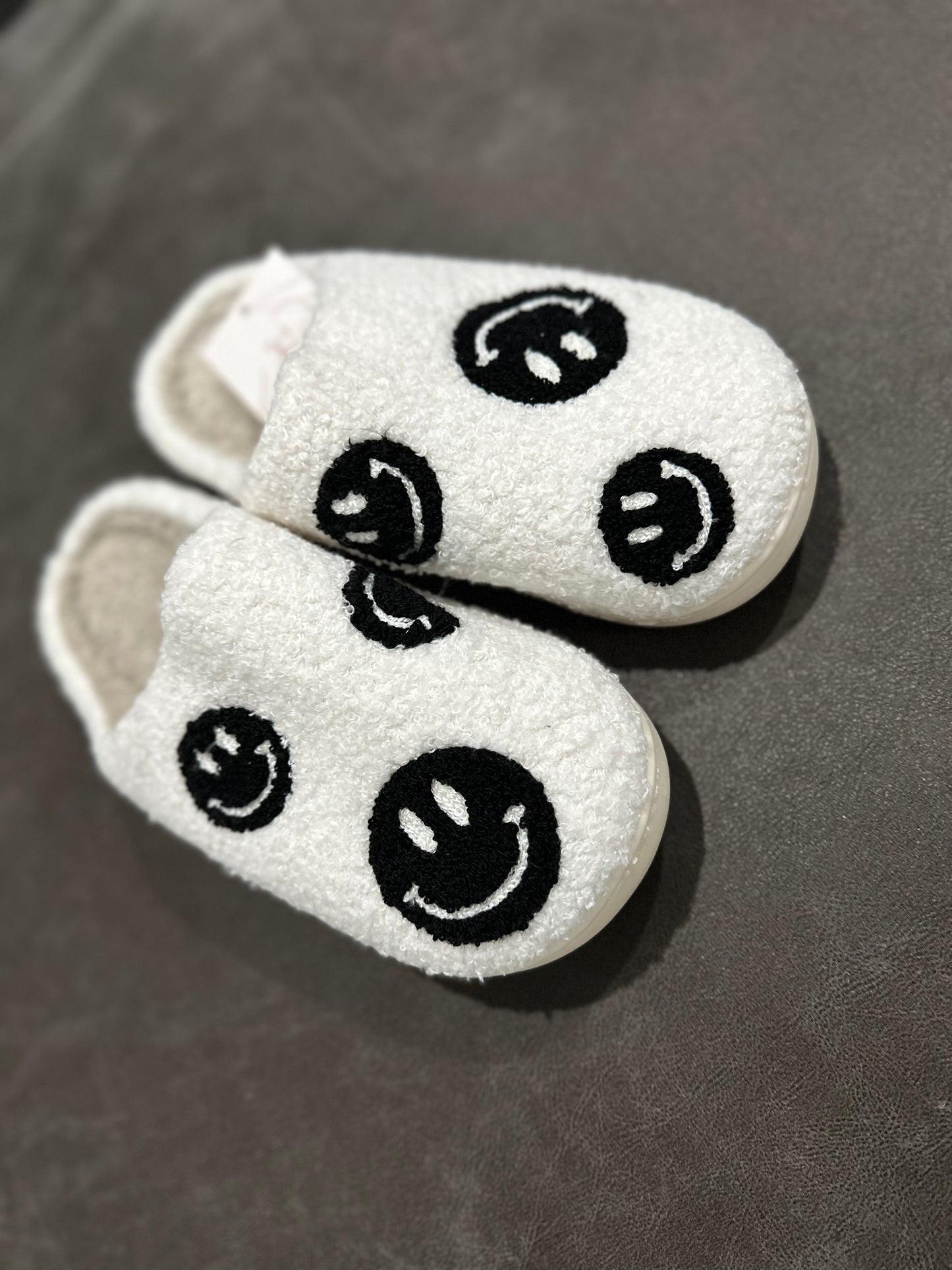 Slippers - Smiley Face